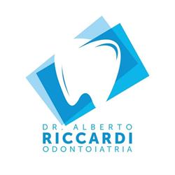 Riccardi dr. Alberto Odontoiatra, Praia a Mare orari di apertura