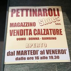 PETTINAROLI SHOES - S.N.C. DI PETTINAROLI GIUSEPPE e CARLO, Lessona orari di apertura