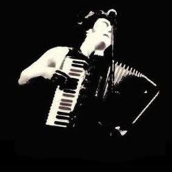 Associazione Culturale Carpino Folk Festival, orari di apertura