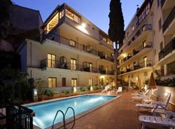 Hotel Soleado Di Stracuzzi Roberto e C.sas, Taormina orari di apertura