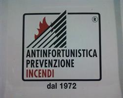 Api S.r.l., Andria orari di apertura