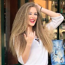 Blond Banana Parrucchieri Di Tampini Giuliano, Busto Arsizio orari di apertura