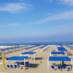 Bagno Aretusa Di Guastini Miranda E C Sas, Marina di Pietrasanta orari di apertura