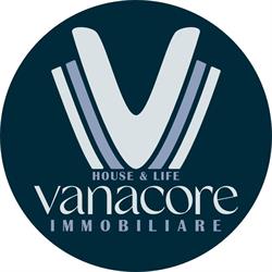 Vanacore Immobiliare di Alberto Vanacore (House & Life), Sassari orari di apertura