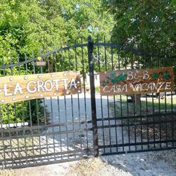 Bed and Breakfast La Grotta, Castel Giorgio orari di apertura