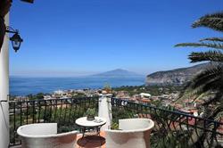 M Suites Sorrento, orari di apertura