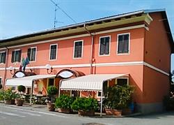 Petite Taverne, Gifflenga orari di apertura