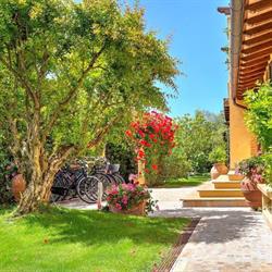 Relais di Alice Bed & Breakfast, Forte dei Marmi orari di apertura