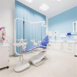 Studio Dentistico Kondo, Castello d'Argile orari di apertura