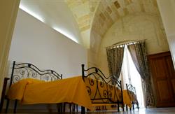 Regina Maria B&B, Lecce orari di apertura