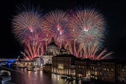 Parente Fireworks Group, Melara orari di apertura