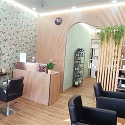 Vanity Hair, Ferrara orari di apertura
