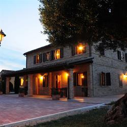 Country House Il Casale, Treia orari di apertura