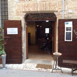 Ristorante alla Via di Mezzo da Giorgione, Montefalco orari di apertura