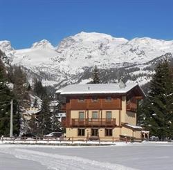 Chambres d'Hôtes Villa Americana, Ayas orari di apertura
