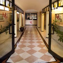 Hotel Garibaldi, Mestre orari di apertura