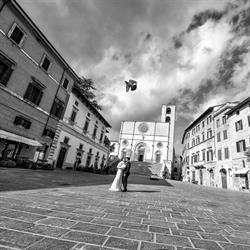 LUCA BALDUCCI, Massa Martana orari di apertura