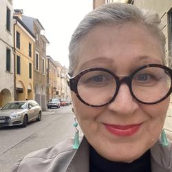 Claudia by Miti e Mete Vicenza, orari di apertura