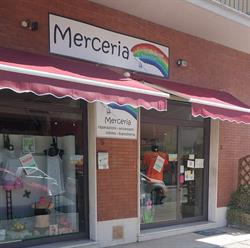 L'ARCOBALENO DI PAOLA E FRANCESCA S.A.S. DI PAOLINI LAURA & C., Prato orari di apertura
