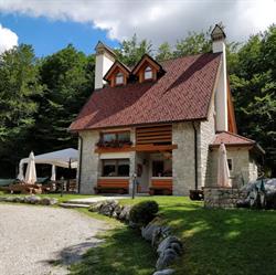 RIFUGIO VALLATA DI GASPARINI FRANCO & C. S.A.S., Barcis orari di apertura
