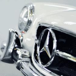 F.lli Manfredi - Autocarrozzeria, Ventimiglia orari di apertura