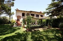 Peretti, Orbetello orari di apertura