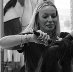 Hair Stylist Jenny Di Zhelyazkova Zheyna Koleva, Roma orari di apertura