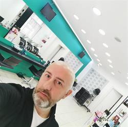 DD Parrucchieri DAVIDE, Montesarchio orari di apertura
