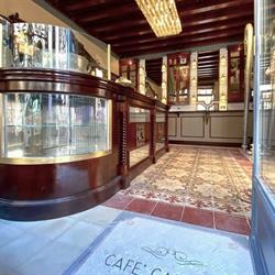 Café Carducci, Verona orari di apertura