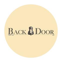 Backdoor43, Milano orari di apertura