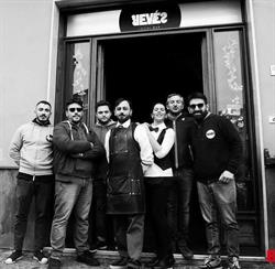 Revés Local Bar, Pomigliano d'Arco orari di apertura