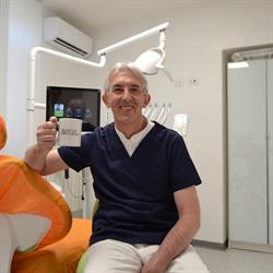 Dott. Elio Pecchenino, Mortara orari di apertura