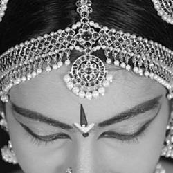 Danza Indiana Roma Bharatanatyam - Kaustubha, orari di apertura