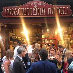 Prosciutteria Napoli, orari di apertura