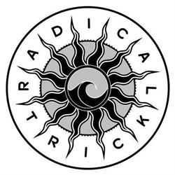 Radical Trick Surf Snow Skate Shop, Carrara orari di apertura