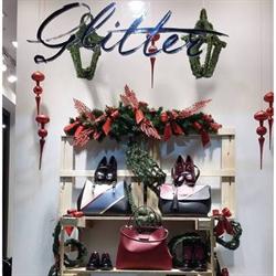 Glitter, Massafra orari di apertura