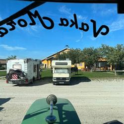 Vaka Mora, Istrana orari di apertura