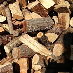 Selvicoltura Canovi Gianni - vendita legna da ardere Reggio Emilia e provincia, Scandiano orari di apertura
