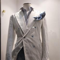 Savile Row, Salerno orari di apertura