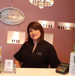 Estetica Lara Di Lara Martinelli, Mirandola orari di apertura