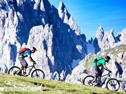 La Bici Volante Di De Zorzi Luca, Rettorgole orari di apertura