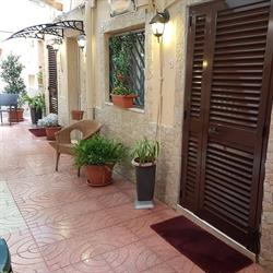 Bed & Breakfast Taras, Taranto orari di apertura