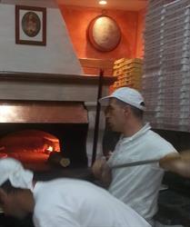 Pizzeria Lo Sfizio E Tatò Di Grimaldi Salvatore, Pagani orari di apertura