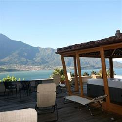 Luxury B&B Villa Très Jolie, Trezzone orari di apertura