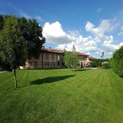 la cascina di carlotta, Alba orari di apertura