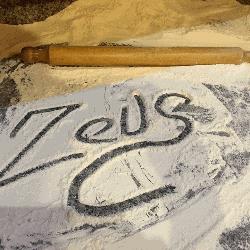 Pizzeria Zeus, Patti orari di apertura