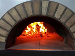 Gio Pizza, Tuglie orari di apertura