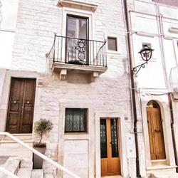 Casa Nonna Lina, Locorotondo orari di apertura