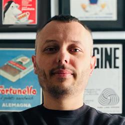 Marco Redaelli / Grafico freelance, Monza orari di apertura