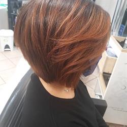 Hair Stylist di Nunzia e Antonella. Mongrando 3319017193, orari di apertura